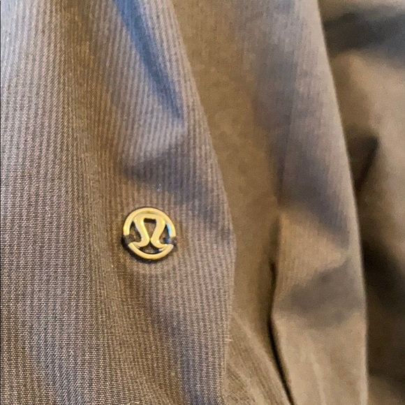 Lululemon Run Bandit Reflective Jacket - Picture 7 of 7